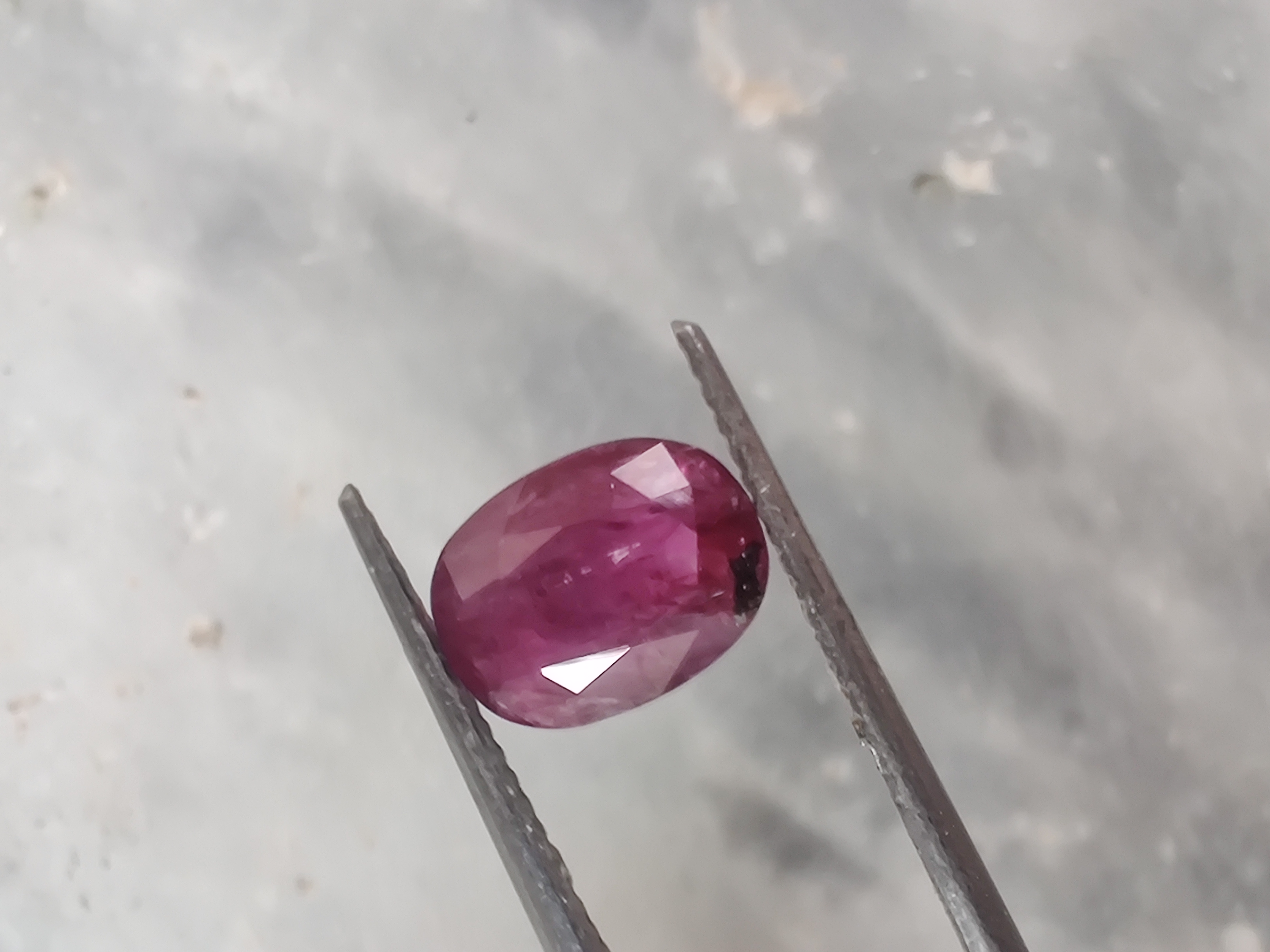 Natural Kashmir Pink Sapphire 2+ ct view 3