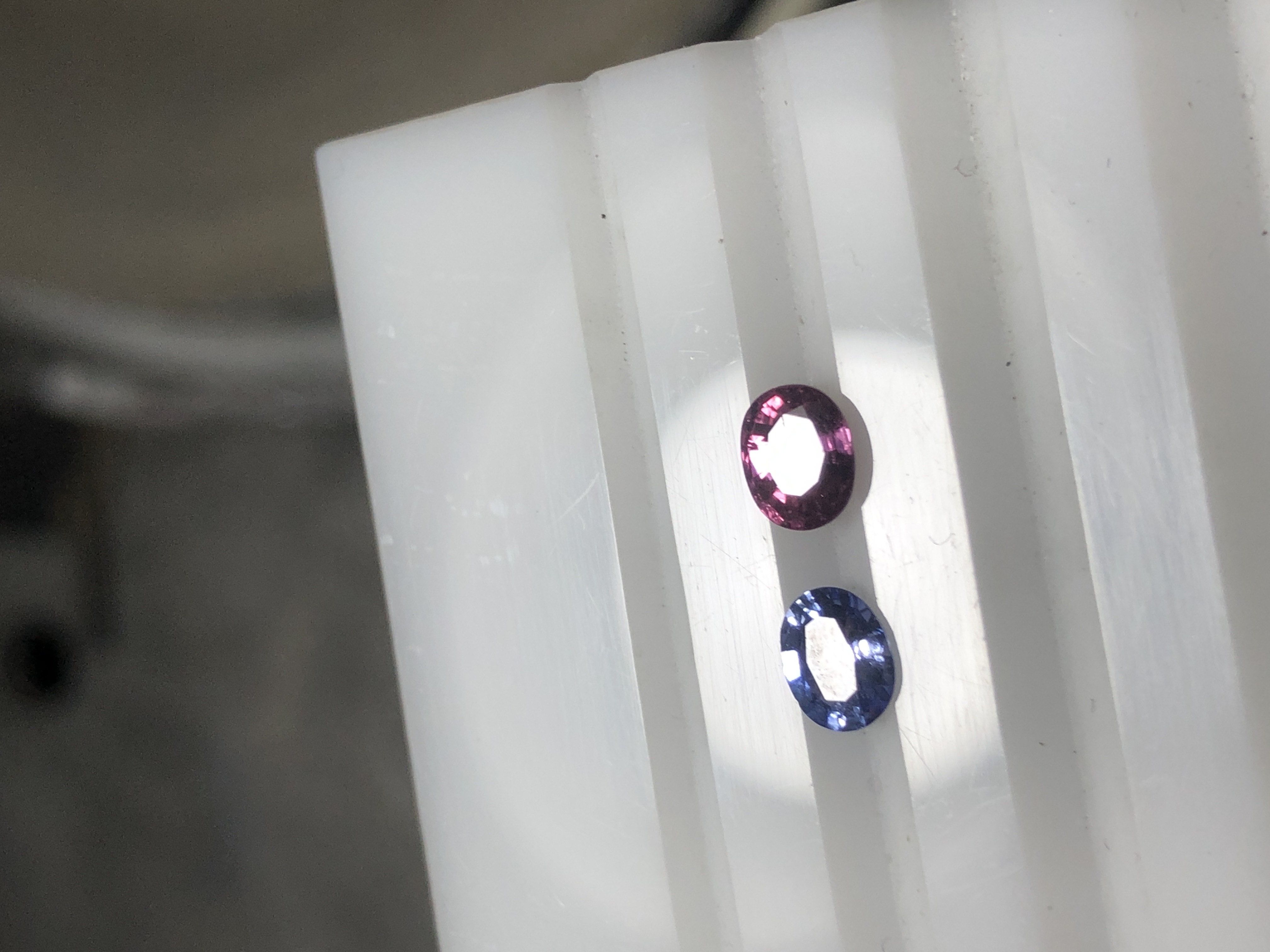 Natural Heated Sapphire reverse pair 0.95 caret view 3