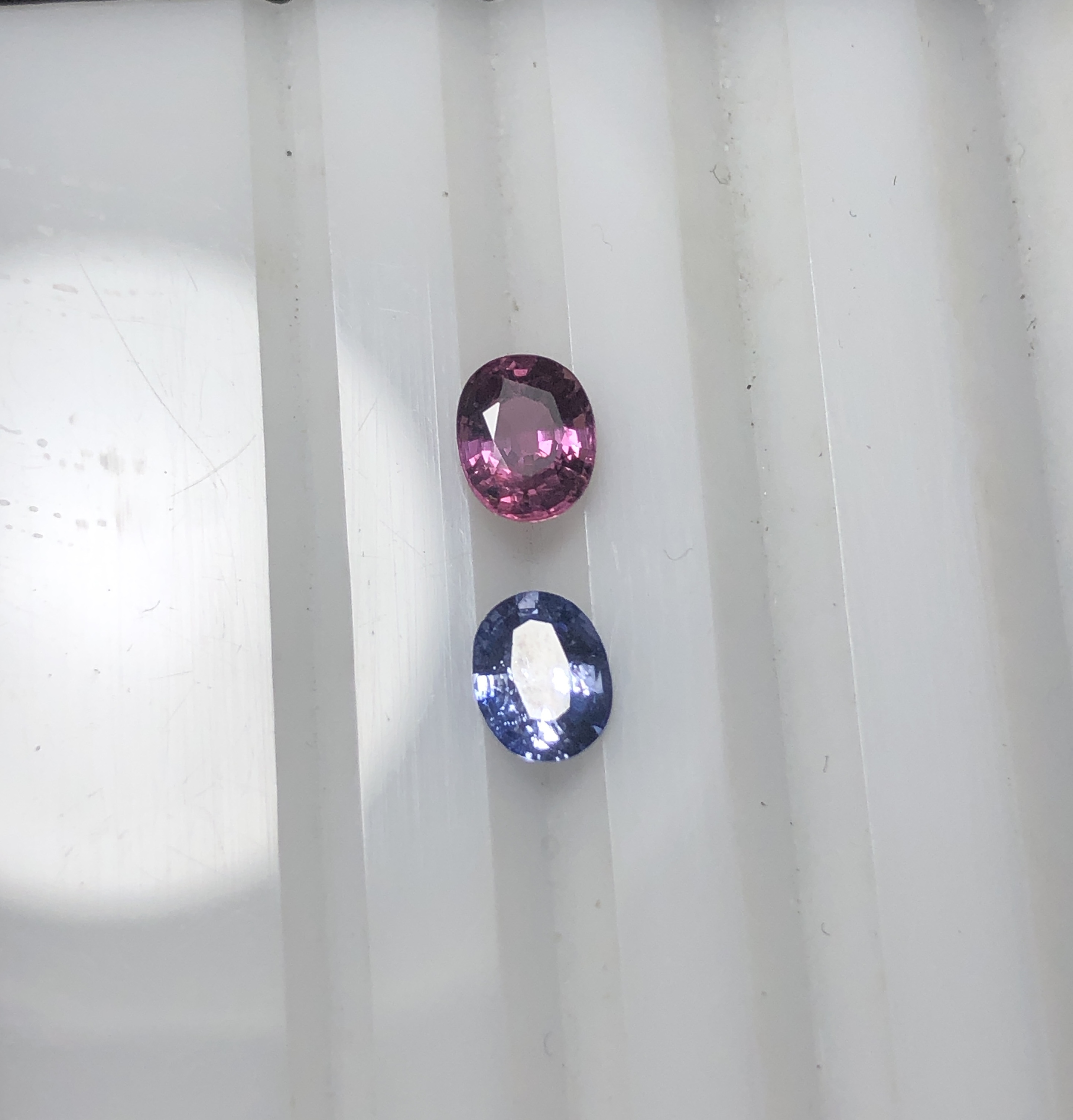 Natural Heated Sapphire reverse pair 0.95 caret view 4